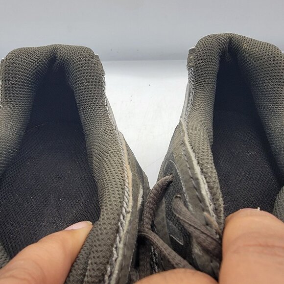 Vasque Mens 11 Gray Trail Running Shoes Hiking Camping  display picture 1